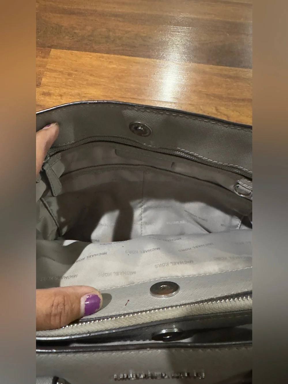 MICHAEL KORS GRAY SAVANNAH LARGE SATCHEL
